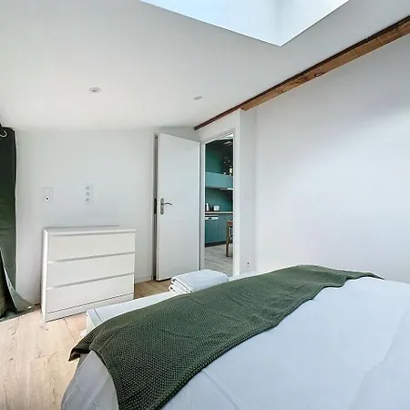 Parenthese Le Lägenhet *