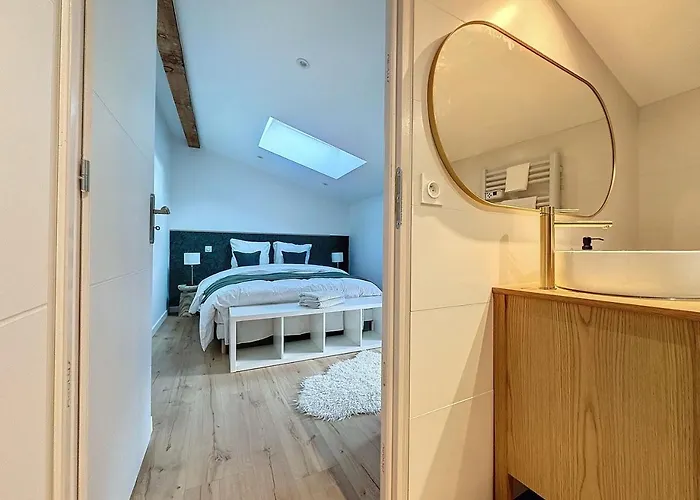 Parenthese Le * Saint-Jory